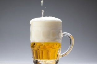 更年期女性預防子宮肌瘤 警惕這3個關鍵因素，尤其是酒精飲料